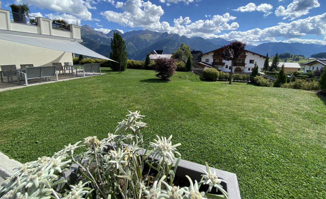 Apart Alpenstern Fiss Luaran gambar